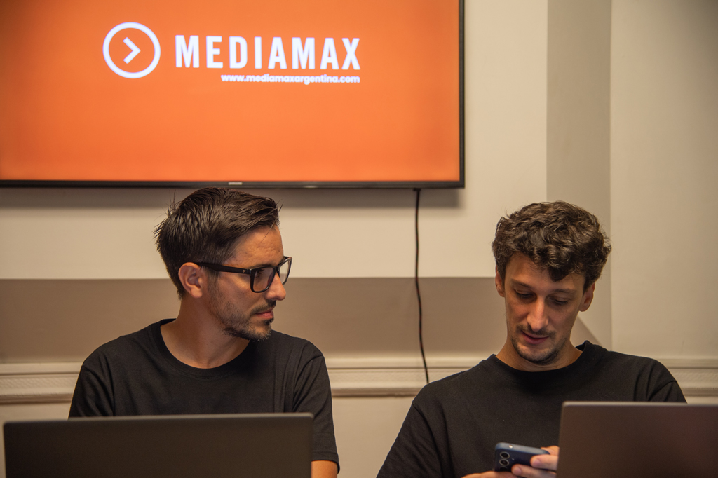 landing Mediamax
